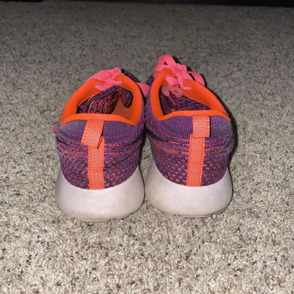 Nike Roshe One‎ Flyknit Shoes Womens 8.5 Purple Orange 704927-803 Running